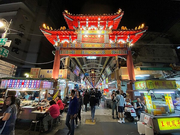 北市8處夜市279攤商獲食品安全標章。圖/翻攝維基百科