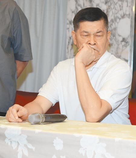 澎恰恰日前與債主三溫暖協商債務,不但被傳綁架,警方動員找澎,虛驚一場,還傳出澎的兒子遭帶回家取走地契。(本報資料照片)