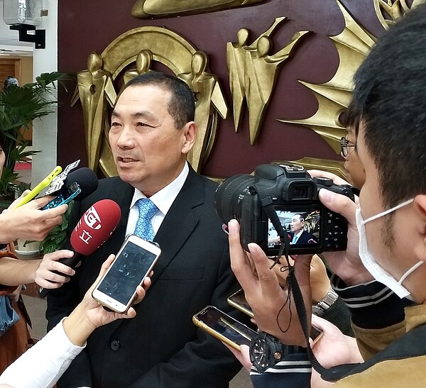 侯友宜表示,與北市簽核的行政契約相當明確,三年約期一到就會收回經營,若能提早更好。圖/好房網News記者林和謙攝