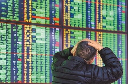 歐美疫情復燃、美國總統大選即將揭曉,分析師認為短期恐拖累台股。圖/中時報系資料照