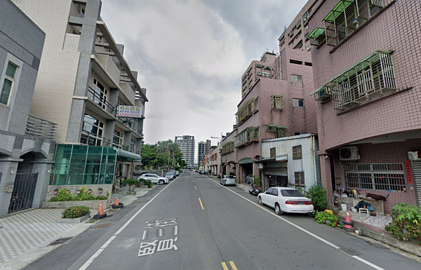 八里街景。圖/擷取自Google map