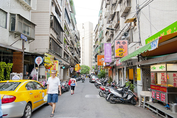 松山文創園區,店家,街景,忠孝東路四段553巷。(好房news記者 陳韋帆/攝影)