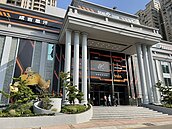 台中店今開幕不見「館長」？　館粉舉動暖爆了