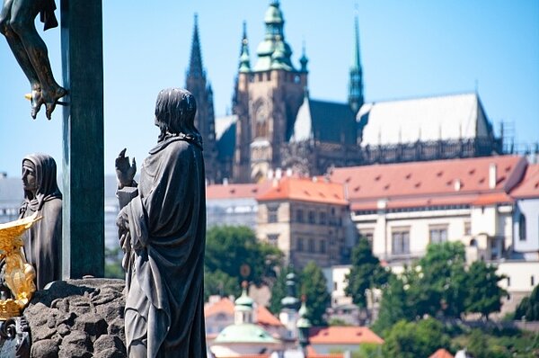 案570自捷克返台居家檢疫期間確診。示意圖/phoroAC