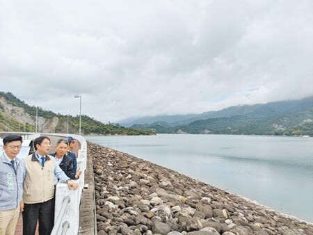 汛期後才報到的閃電颱風雨勢不如預期，降雨又多集中在平地而不是上游集水區，對吃緊的南部水情幫助不大。圖／中時資料照