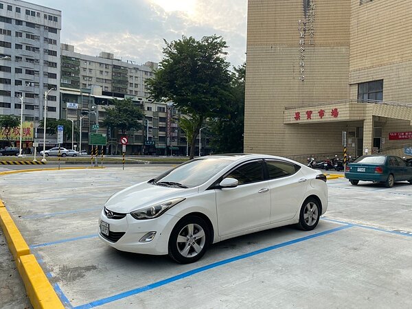 左營區「果貿市場公有停車場」開放停車。圖/高雄市政府交通局提供