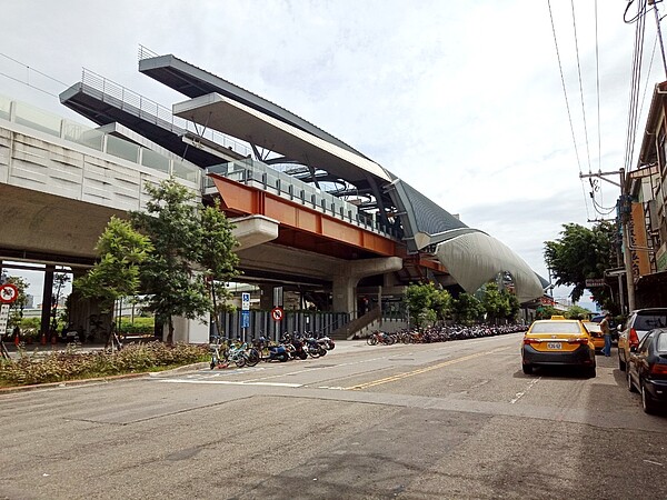 大慶站本身生活機能成熟,附近又有大學,帶動房市穩定成長。圖/有巢氏提供
