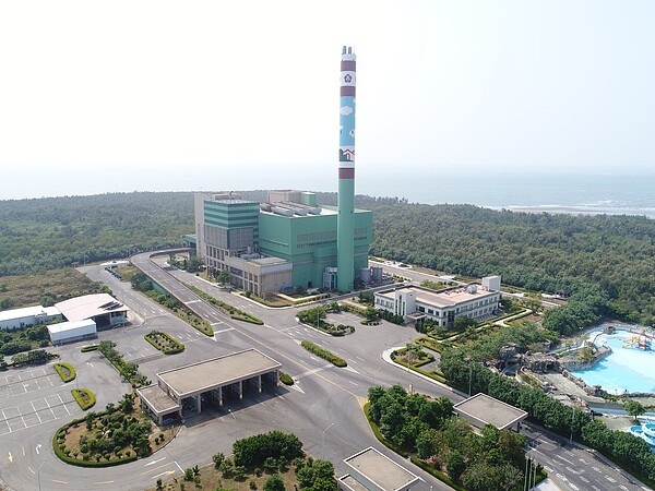 營運已20年的城西焚化廠屆齡整修,已於日前完工,目前進行試運轉。圖/南市環保局提供