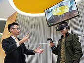 大專校院參訪永慶房屋　學生透過VR體驗科技房仲服務