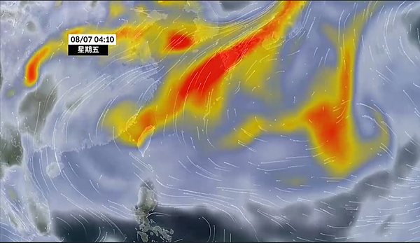 天氣風險公司說,台灣東方的日本小笠原群島西之島噴發的火山灰,沿著太平洋高壓的偏東風,傳送到台灣。圖/取自天氣風險公司臉書粉專