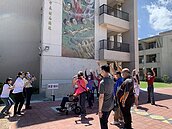 當6.3地震來襲…中市神岡舉辦社區實兵演練
