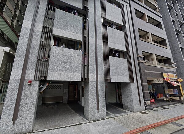 寶吉第品的建商餘屋出現在法拍市場,公設高達66%。圖/取自Google Maps