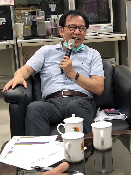 南投縣環保局長方信雄建議,垃圾處理也須成立國家隊,由中央協調,甚至強制堆置垃圾的去化之處。 圖/聯合報系資料照片