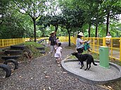 桃園3處寵物友善專區啟用　毛小孩暢玩