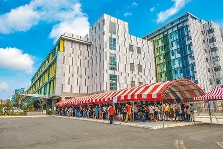 台大新竹三分院明年元旦合併為「新竹台大分院」,去年底落成啟用的生醫園區分院,將改為生醫醫院竹北院區。(羅浚濱攝)