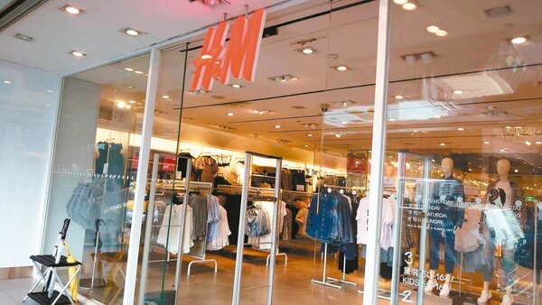 全球第四大快時尚品牌瑞典H&M台北站前店傳出將在今年11月底結束營業。	記者何秀玲／攝影 