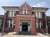 縮小版總統府古蹟朴子警分局遷建　缺工建材漲流標5次