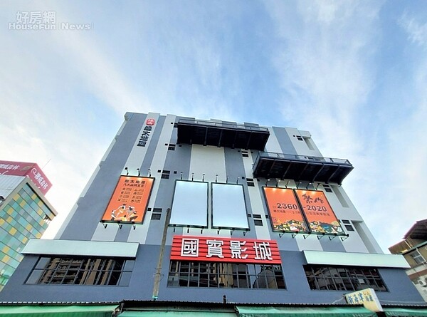 總太國賓影城位於台中市南區忠孝夜市內,今年8月27日已正式開幕,宣告國賓影城正式插旗中台灣。照片業者提供