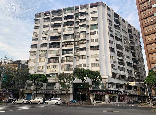 「寒舍雅筑」。全國不動產明德捷運店提供