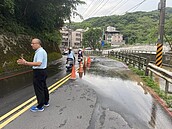 基隆中和路爆管淹水　6000戶一度停水