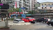 基隆豪雨雙溪險溢堤　林右昌：比颱風來襲還嚴重