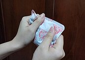 9成民眾都用錯了！暖暖包不是用搓的、別握手中　正確用法曝光