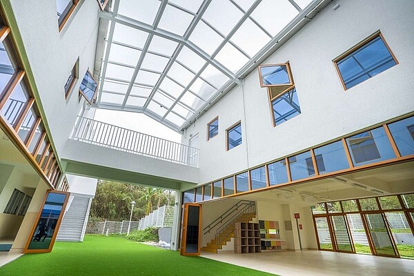 校舍投入6千多萬元新建,將可招收150名幼兒,降低父母育兒經濟負擔。圖/新竹市政府提供