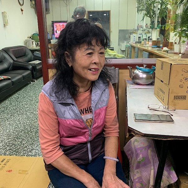 新店區大豐里里長蔡秀瓶已為大豐奉獻7年餘。圖／樂生活實習記者劉姝廷攝影