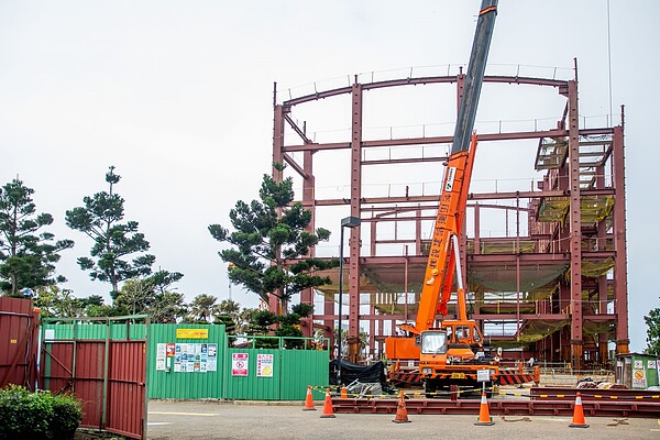 觀音國民運動中心預計2022年2月完工。圖/桃園市政府提供
