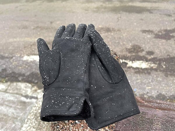 有民眾31日在七星山拍攝冰霰美景。圖/趙姓民眾授權提供