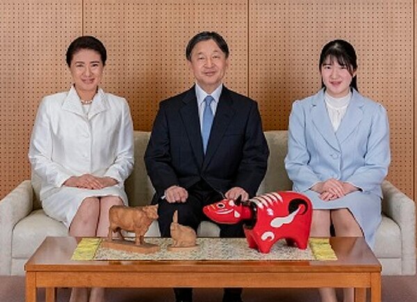 法新社根據日本媒體報導,一名29歲男子2日晚間闖入日皇德仁住所、東京「赤坂御所」,待了兩小時才被發現並逮捕。圖/截自宮內廳