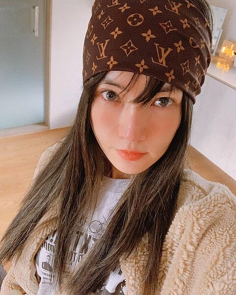 謝金燕為「TURN口罩」世界巡演積極彩排。圖／摘自臉書