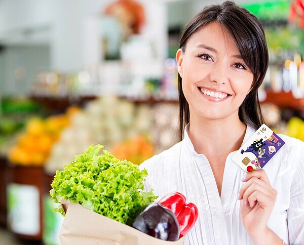 悠遊卡自動加值回饋方案出爐,回饋率最低0.9%,最高可達10%。圖/兆豐銀行提供