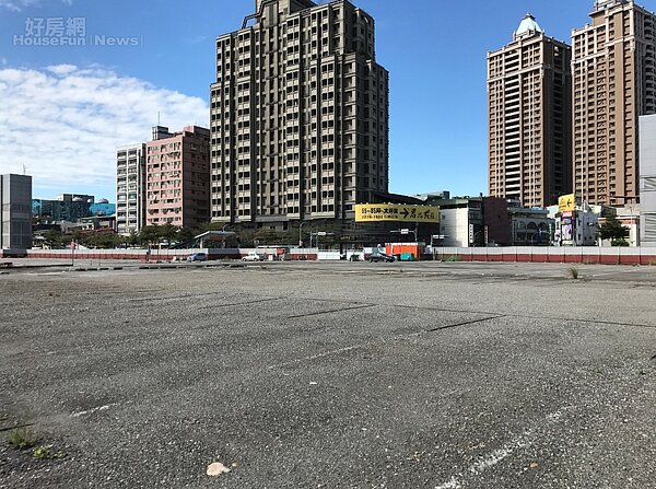 味全三重新燕廠舊址土地鄰近捷運先嗇宮站。好房網News記者李彥穎攝