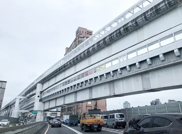 新北環狀線中和部分路段將進行補漆等作業,台64線東西向將於深夜時段封閉部分車道施工。本報資料照片