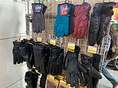 寒流來襲超低溫　這個防寒用品賣最好