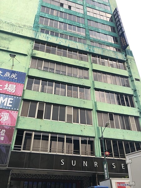日日新影城大樓整建維護前。圖/台中市政府提供
