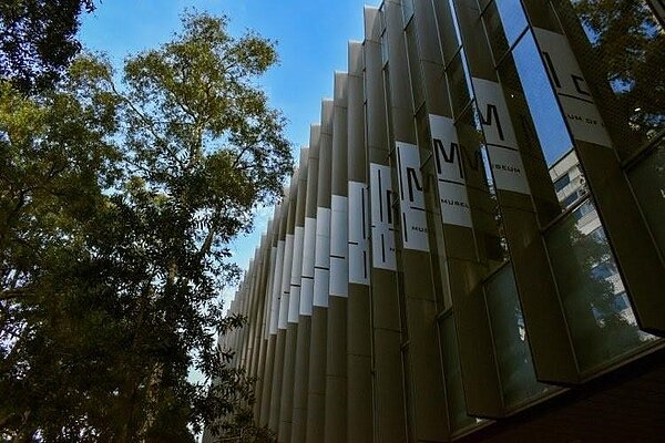 北師美術館位於和平東路二段，不時有當代藝術展出及活動。圖／黃元琪攝