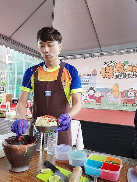 惜食分享的泰國餐廳「粩泰泰」，為環保盡一份力。圖／夏曉山攝影