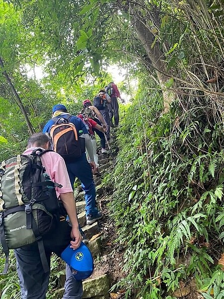 袁慧如希望帶里民過最自然純樸的生活。圖／夏曉山翻攝