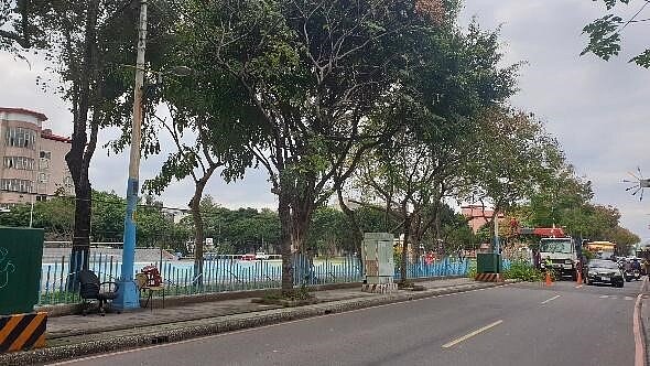 大觀國中和台藝大是附近重要教育資源。圖／朱哲輝攝影