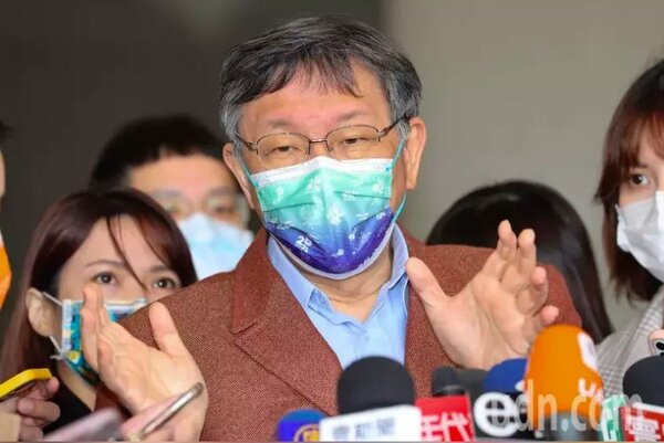台北市長柯文哲被問到是否停辦台北燈節時回應，按照中央原則處理。聯合報系資料照 胡瑞玲