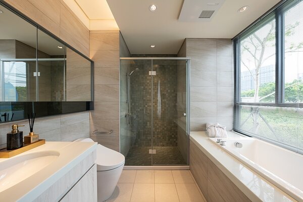 有如飯店級的衛浴及浴缸設計／豐邑建設提供