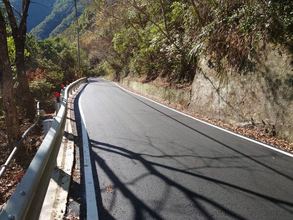石磊道路、司馬庫斯道路和李埔部落道路20日順利完工啟用。圖／新竹縣政府提供