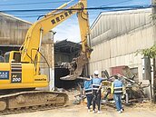 警局長展鐵腕　違建賭場拆光光