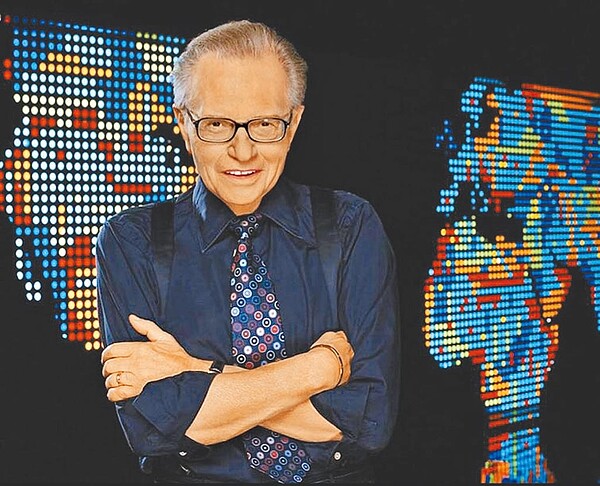 美國CNN傳奇脫口秀主持人賴瑞金(Larry King),23日於洛杉磯的醫院去世,享壽87歲。圖/摘自Larry King推特