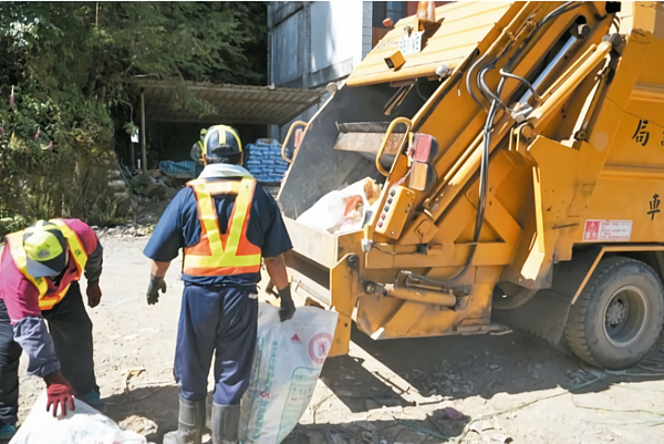 南投縣環保局公布春節垃圾停收、巨大垃圾清運時間規劃。圖/本報資料照