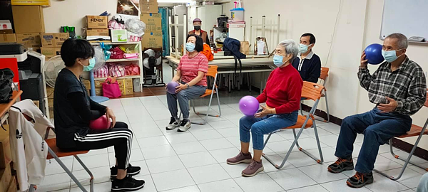 後設立健康相關活動。圖/截自台北市安康里臉書