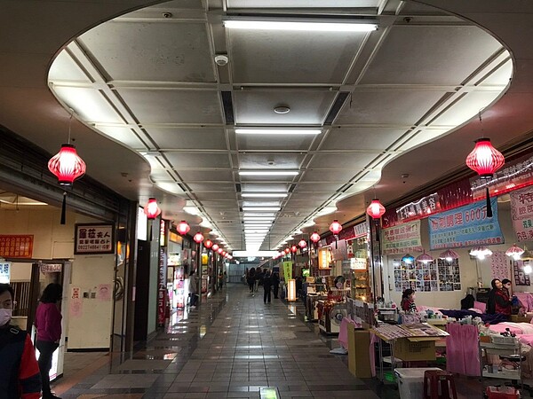 龍山寺地下街更新工程1月底完工。圖/台北市政府提供