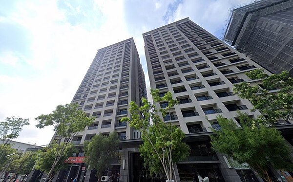 「上閑悅」社區外觀。圖/翻攝google maps